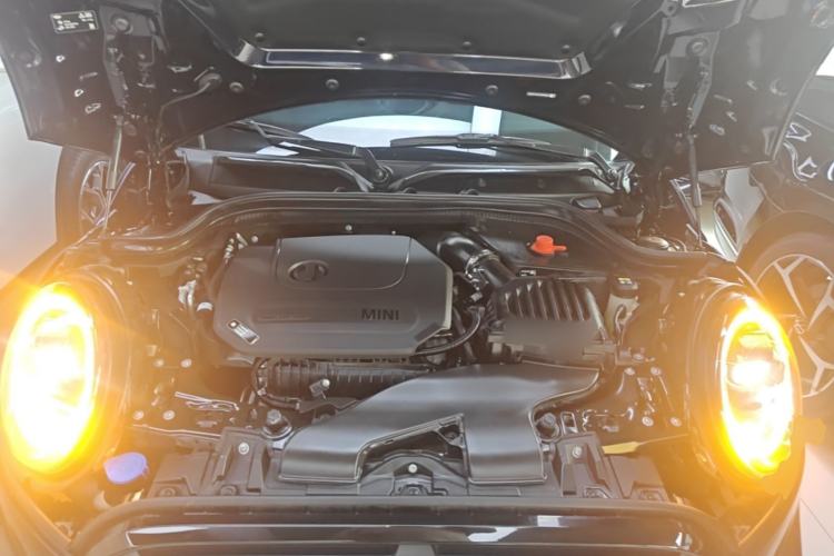 Used MINI 2022 1.5T COOPER Black Badge Special Edition Engine Bay
