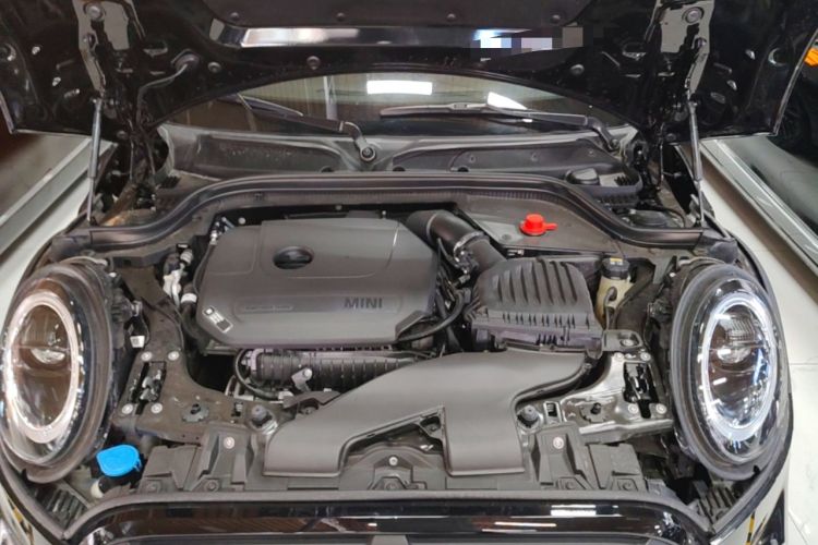 Used MINI 2022 1.5T COOPER Black Badge Special Edition Engine Bay