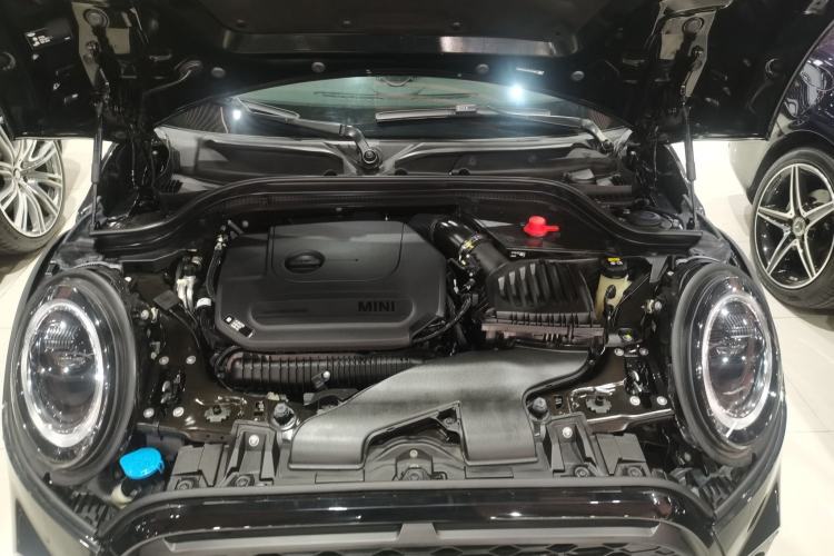 Used MINI 2022 2.0T COOPER S CABRIO Black Badge Special Edition Engine Bay