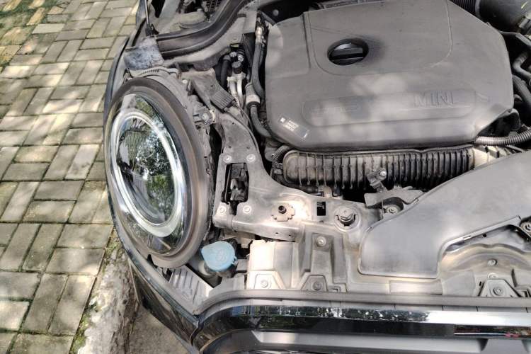Used MINI 2022 2.0T COOPER S CABRIO Black Badge Special Edition Engine Bay Right