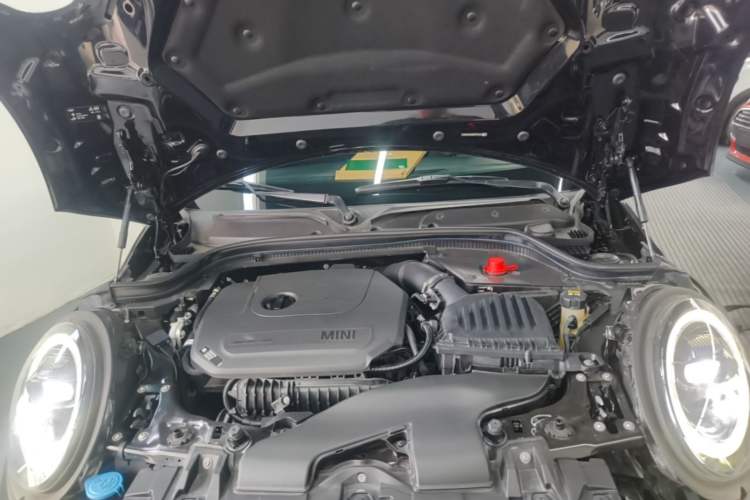 Used MINI 2022 1.5T COOPER Artist Engine Bay