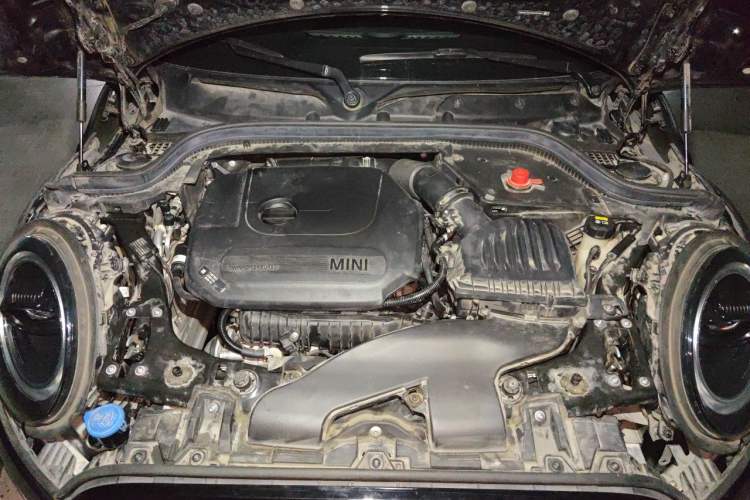 Used MINI 2022 1.5T COOPER Artist Engine Bay