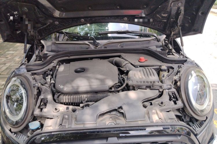 Used MINI 2022 2.0T COOPER S CABRIO Black Badge Special Edition Engine Bay