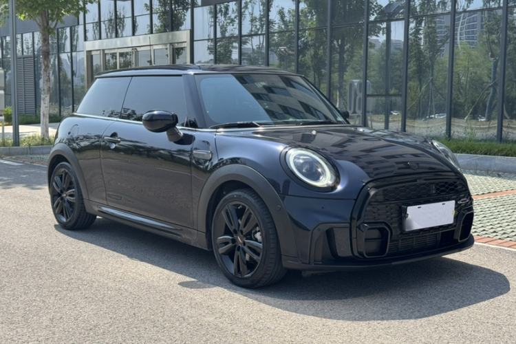 Used MINI 2022 1.5T COOPER Black Badge Special Edition Exterior 2