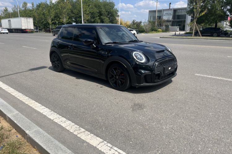 Used MINI 2022 2.0T COOPER S Black Badge Special Edition Exterior 3