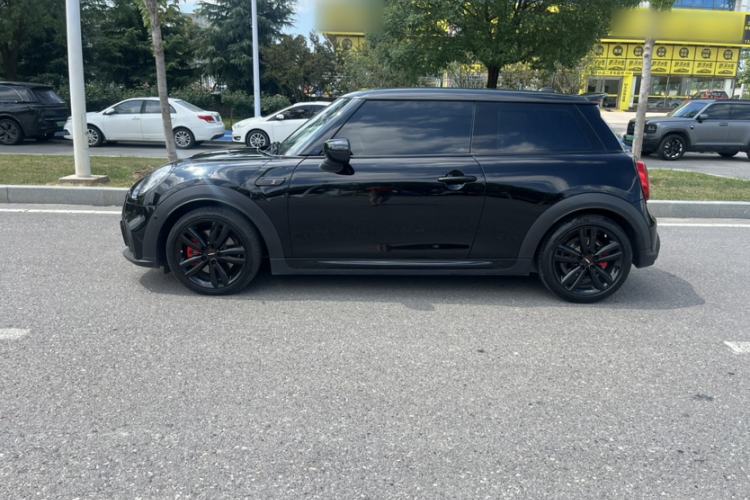 Used MINI 2022 2.0T COOPER S Black Badge Special Edition Exterior 4