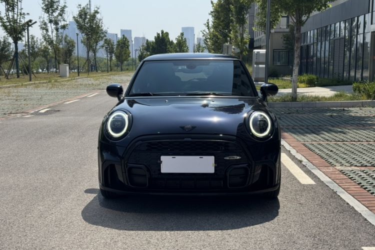 Used MINI 2022 1.5T COOPER Black Badge Special Edition Exterior 6
