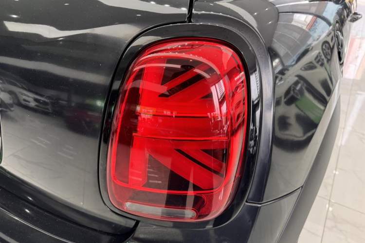 Used MINI 2022 2.0T COOPER S Black Badge Special Edition Exterior 7