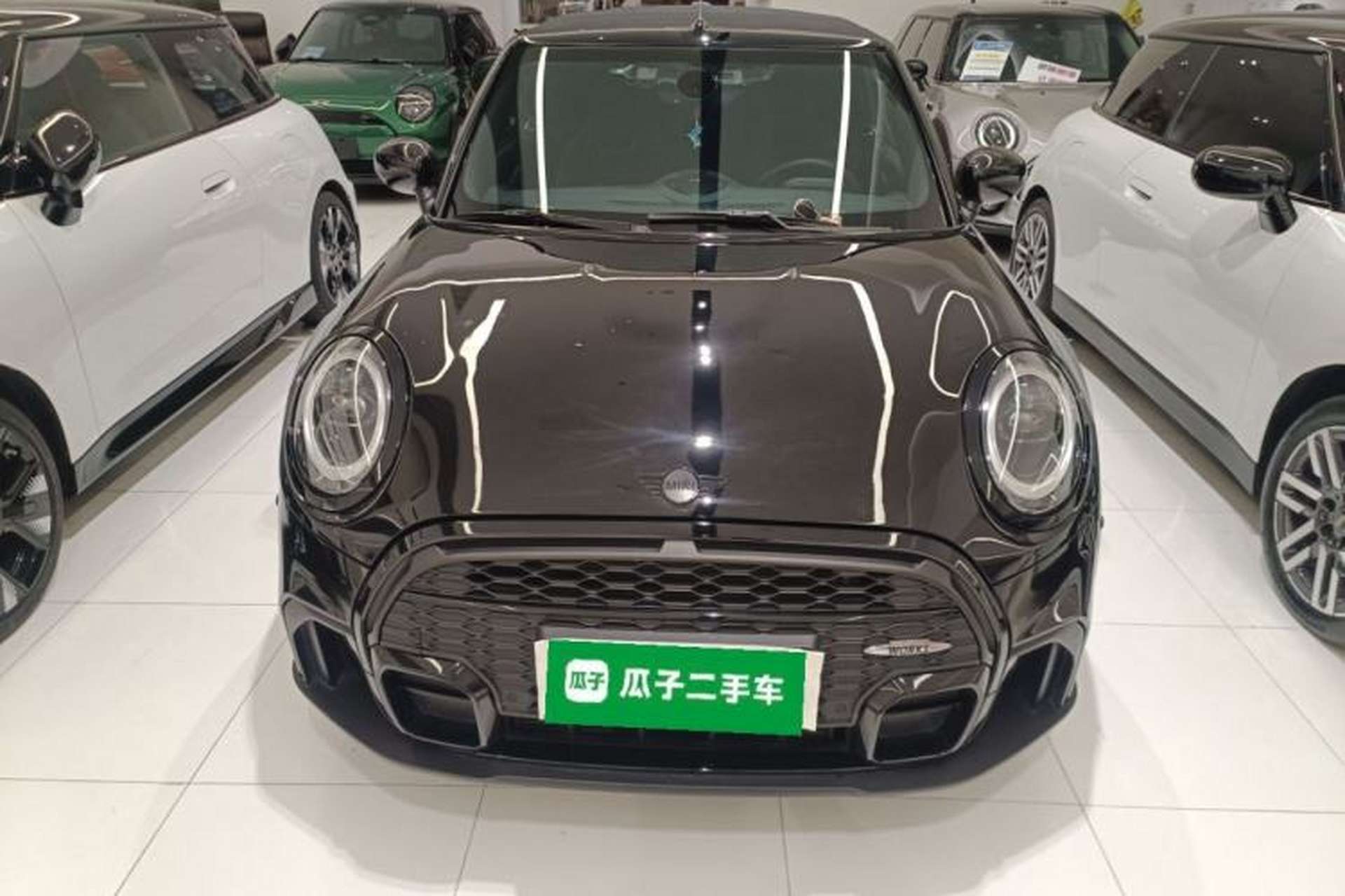 Used MINI 2022 1.5T COOPER CABRIO Black Badge Special Edition Front