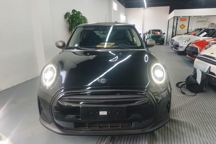Used MINI 2022 1.5T COOPER Artist Front