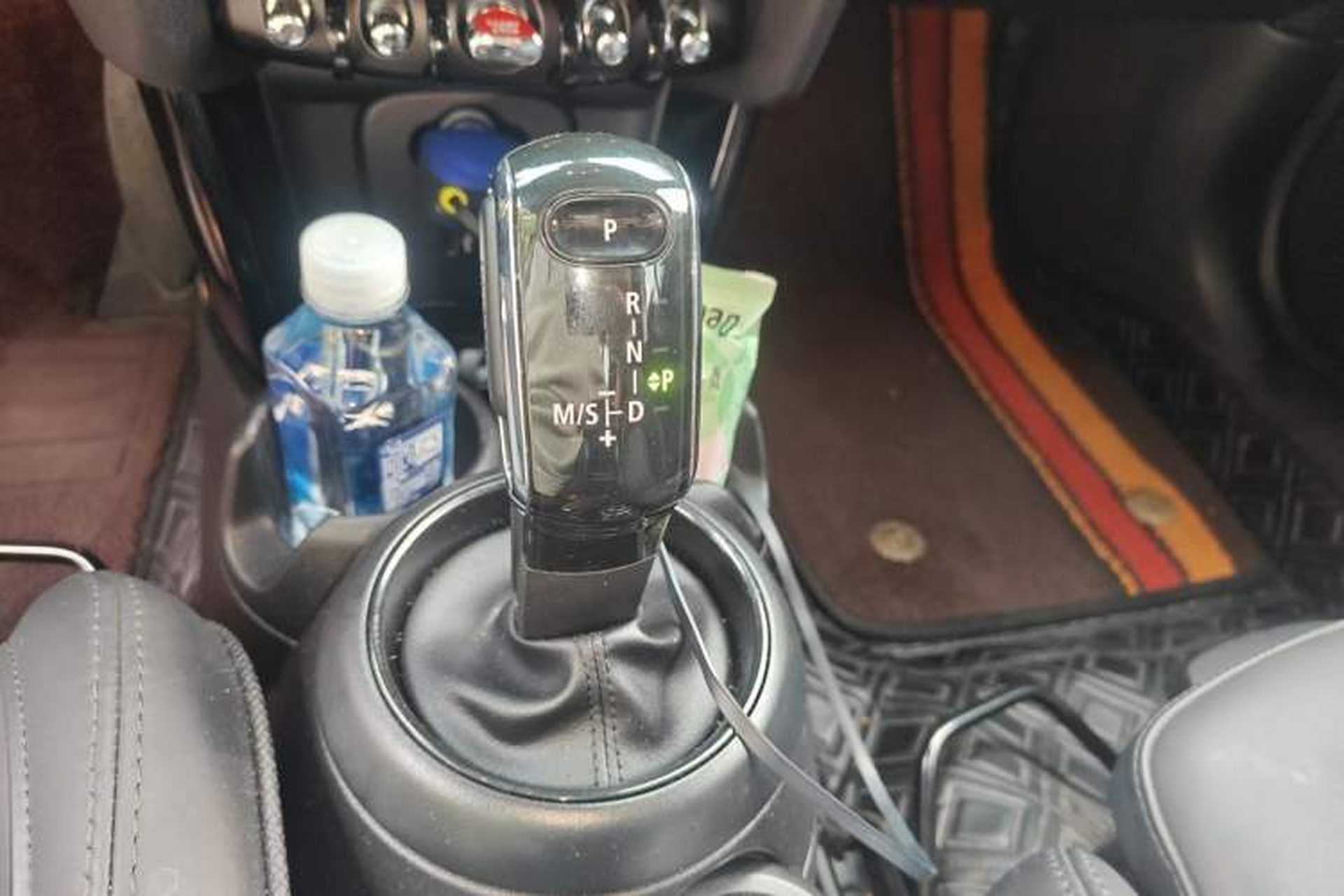 Used MINI 2022 2.0T COOPER S CABRIO Artist Gear Lever