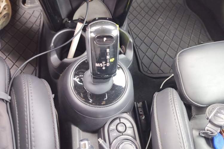 Used MINI 2022 2.0T COOPER S CABRIO Sidewalk Gear Lever