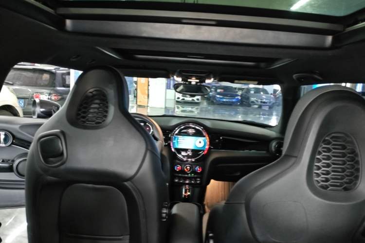 Used MINI 2022 2.0T COOPER S Black Badge Special Edition Headliner