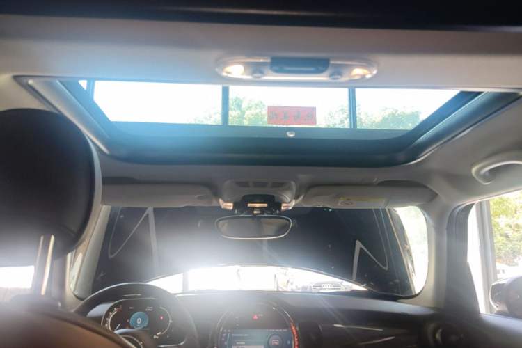 Used MINI 2022 Updated 1.5T COOPER Artist Five-Door Edition Headliner