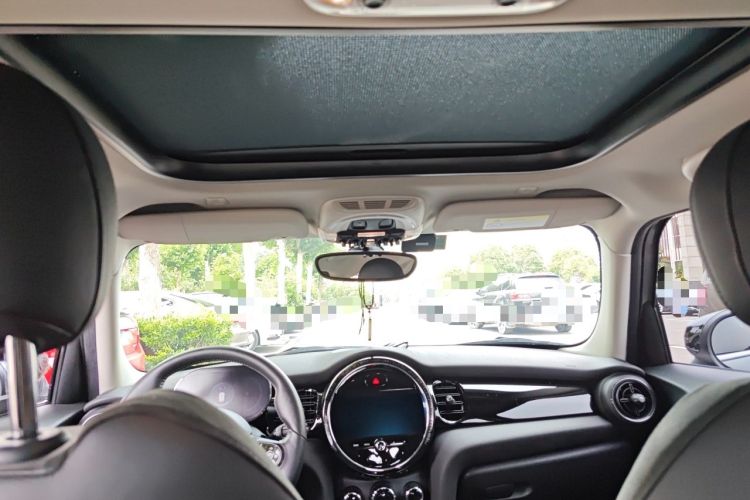 Used MINI 2022 Updated 1.5T COOPER Classic Edition Five-Door Version Headliner