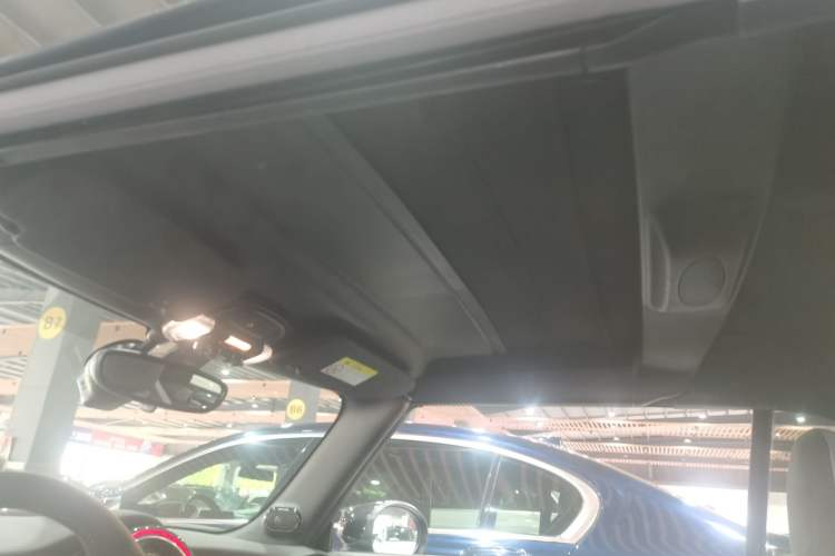 Used MINI 2022 2.0T COOPER S CABRIO Black Badge Special Edition Headliner