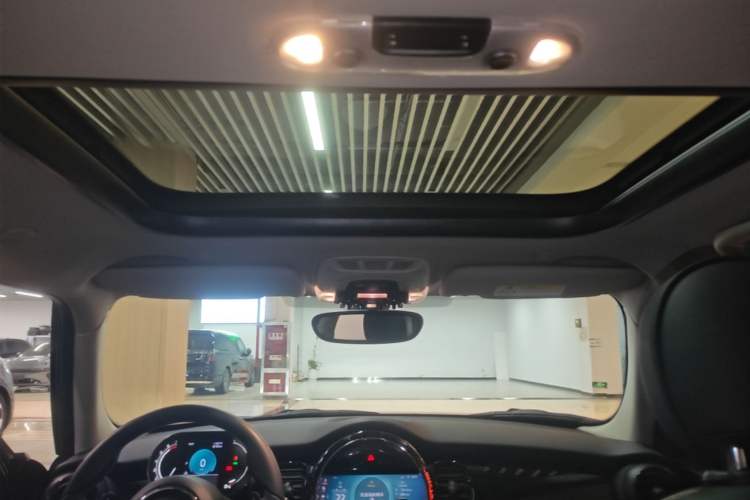 Used MINI 2022 Updated 2.0T COOPER S Classic Edition Five-Door Version Headliner