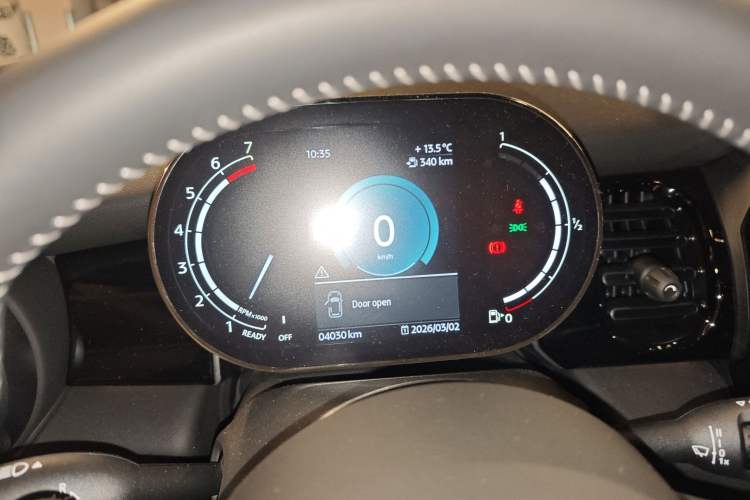 Used MINI 2022 2.0T COOPER S Black Badge Special Edition Five-Door Model Instrument Cluster