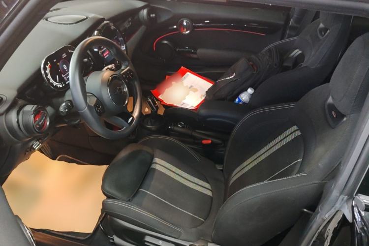 Used MINI 2022 1.5T COOPER Black Badge Special Edition Left Front Seat