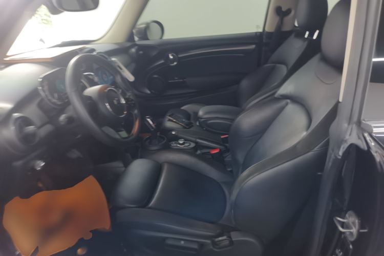 Used MINI 2022 1.5T COOPER Artist Left Front Seat