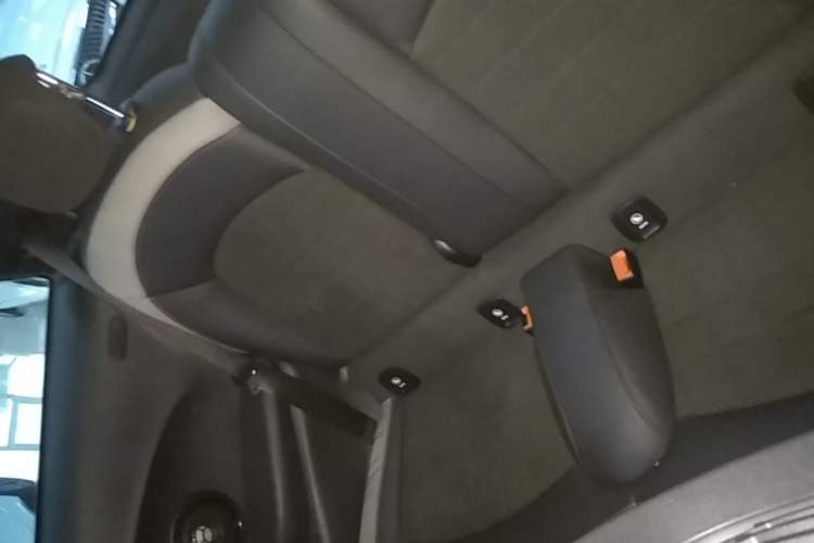 Used MINI 2022 2.0T COOPER S Black Badge Special Edition Left Rear Seat
