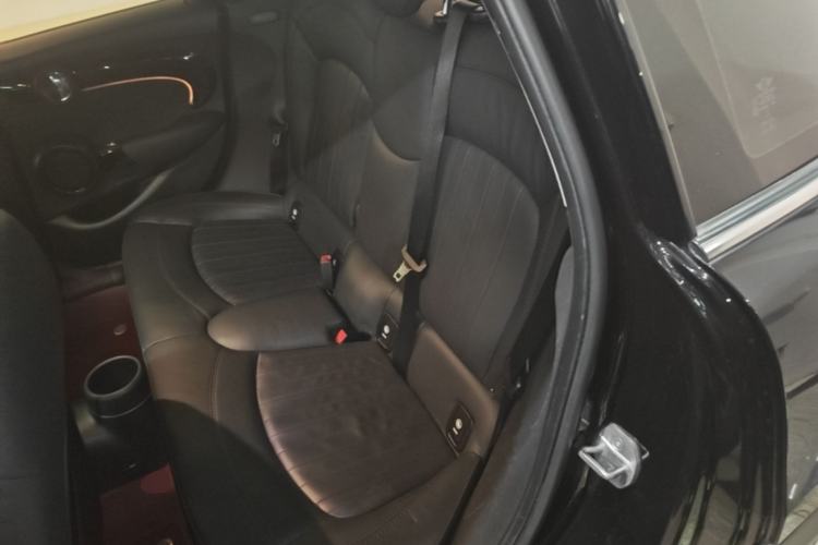 Used MINI 2022 Updated 2.0T COOPER S Classic Edition Five-Door Version Left Rear Seat