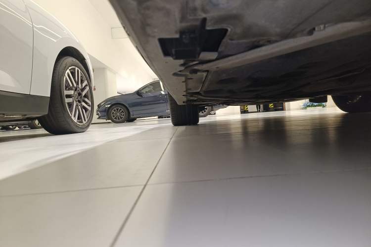 Used MINI 2022 1.5T COOPER CABRIO Black Badge Special Edition Left Side Sill