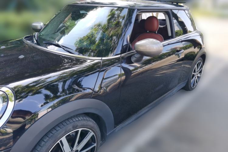 Used MINI 2022 1.5T COOPER Artist Guazi used car, China used car export, Used car for sale, Used cars, Cheapest cars for sale