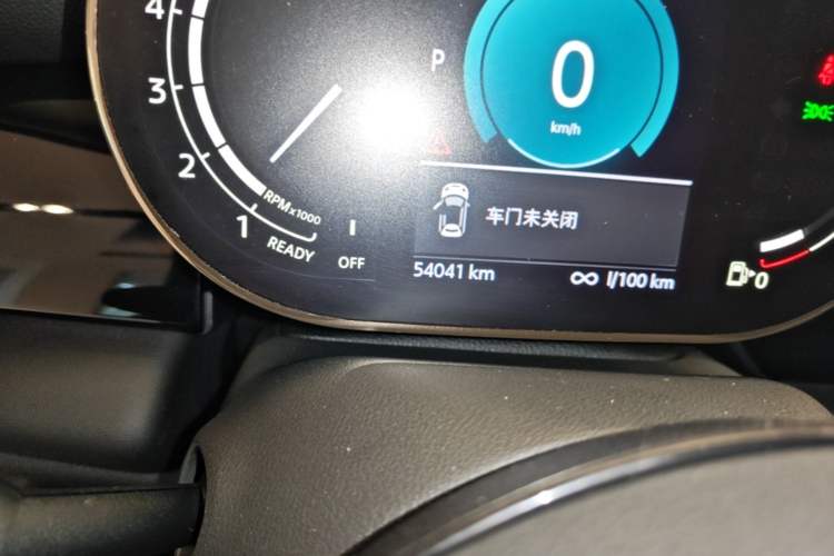 Used MINI 2022 Updated 2.0T COOPER S Artist Odometer Close Up