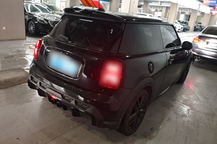 Used MINI 2022 2.0T COOPER S Black Badge Special Edition Rear Right 45 Deg