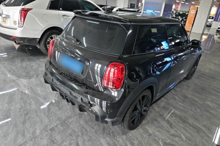 Used MINI 2022 2.0T COOPER S Black Badge Special Edition Rear Right 45 Deg
