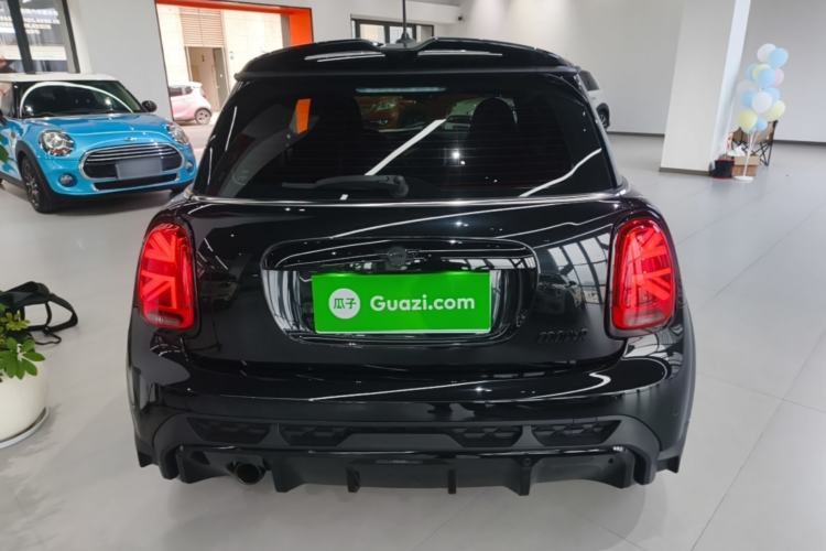 Used MINI 2022 1.5T COOPER Black Badge Special Edition Rear