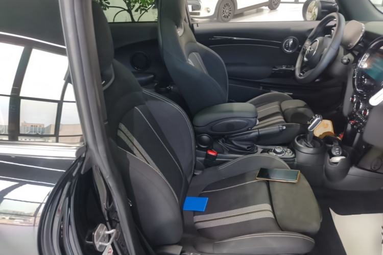 Used MINI 2022 1.5T COOPER Black Badge Special Edition Right Front Seat
