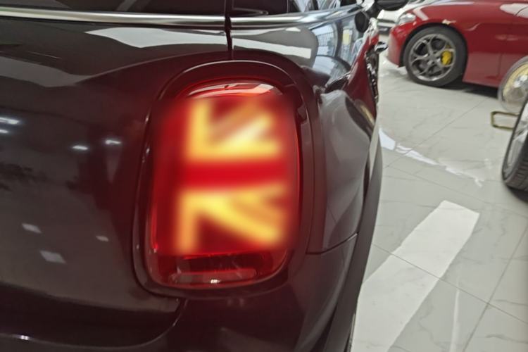 Used MINI 2022 2.0T COOPER S Black Badge Special Edition Right Rear Taillight