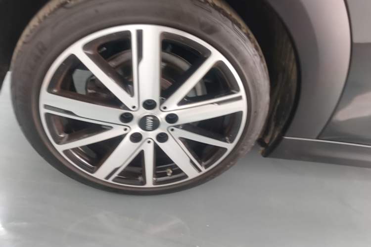 Used MINI 2022 1.5T COOPER Artist Right Rear Wheel Hub