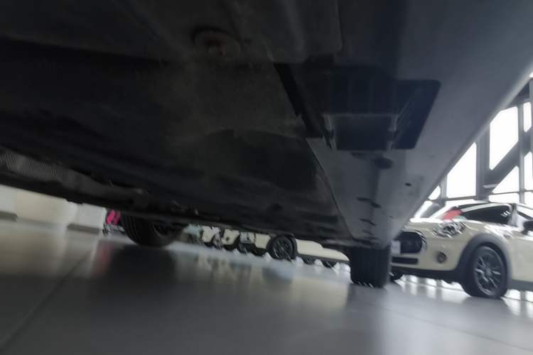 Used MINI 2022 1.5T COOPER Black Badge Special Edition Right Side Sill