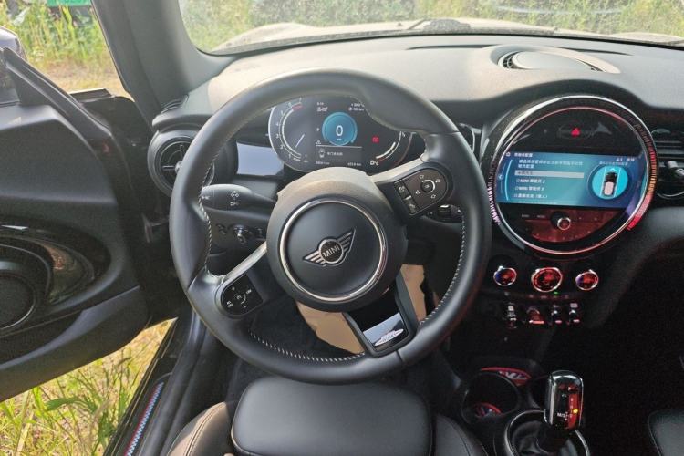 Used MINI 2022 1.5T COOPER Black Badge Special Edition Steering Wheel