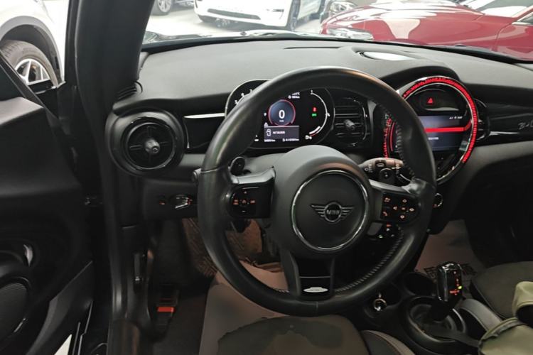 Used MINI 2022 2.0T COOPER S Black Badge Special Edition Steering Wheel