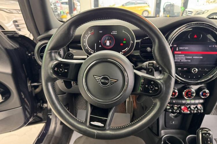 Used MINI 2022 2.0T COOPER S Black Badge Special Edition Steering Wheel