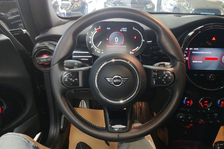 Used MINI 2022 1.5T COOPER Black Badge Special Edition Steering Wheel