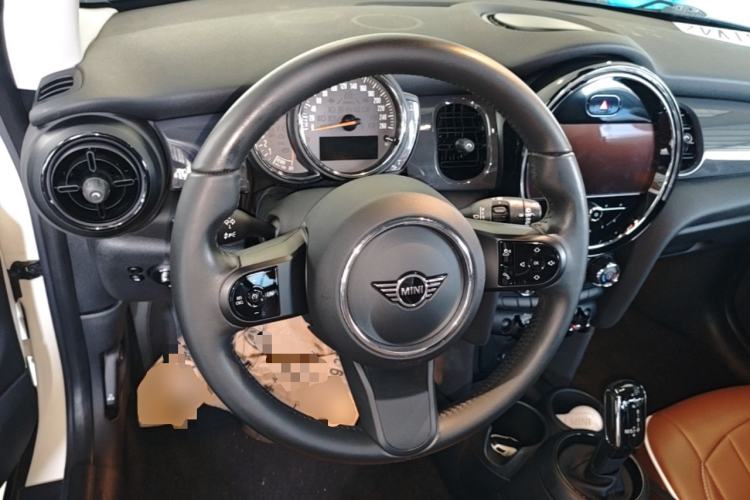 Used MINI 2022 Updated 1.5T ONE Steering Wheel