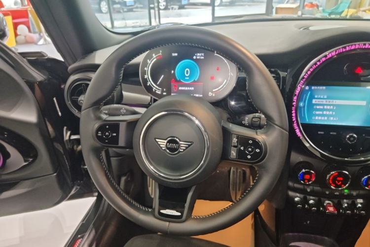 Used MINI 2022 1.5T COOPER Black Badge Special Edition Steering Wheel