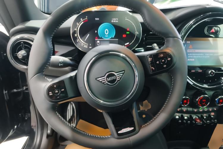 Used MINI 2022 1.5T COOPER Black Badge Special Edition Steering Wheel