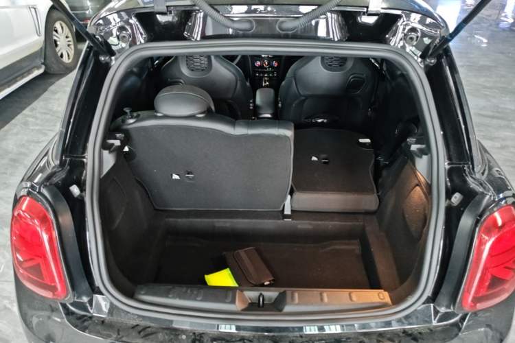 Used MINI 2022 2.0T COOPER S Black Badge Special Edition Trunk