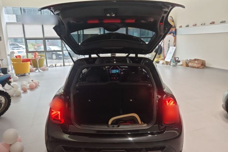 Used MINI 2022 1.5T COOPER Black Badge Special Edition Trunk