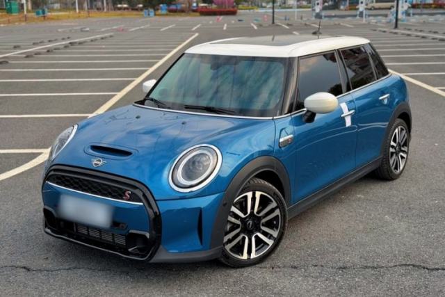 Used MINI 2022 2.0T COOPER S Classic Edition Five-Door Version