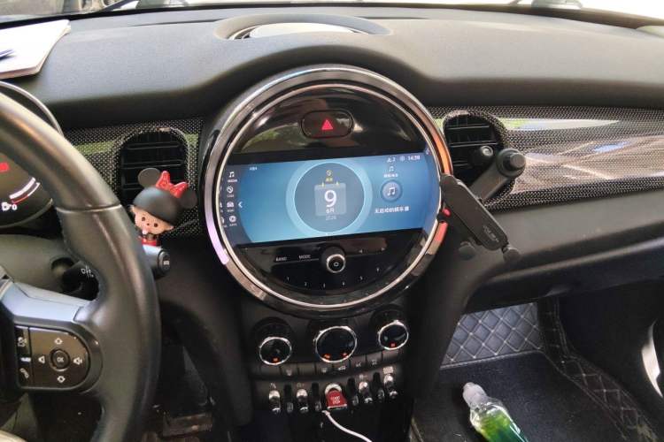 Used MINI 2022 1.5T COOPER Classic Edition Audio And AC Panel