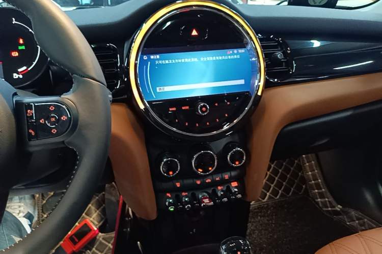 Used MINI 2022 1.5T COOPER Artist Audio And AC Panel
