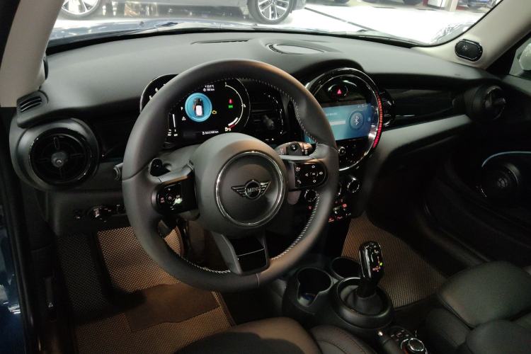 Used MINI 2022 2.0T COOPER S Artist Center Console