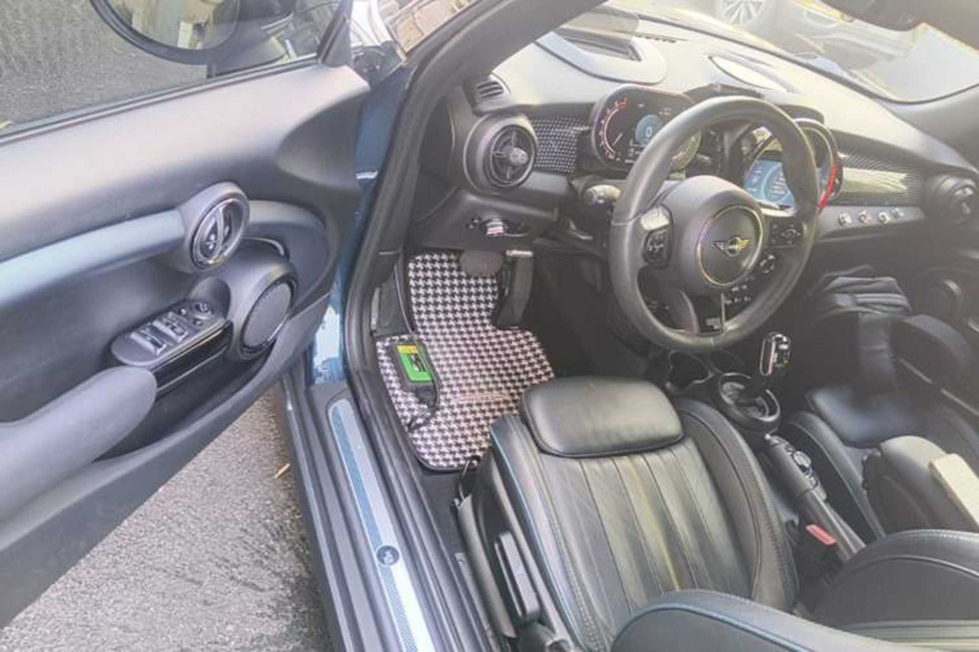 Used MINI 2022 Updated 1.5T COOPER CABRIO Sidewalk Driver Seat
